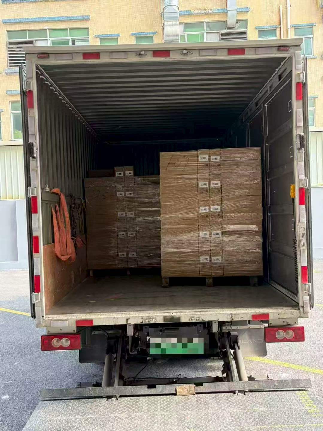海外定制玩具订单完成发货准备
